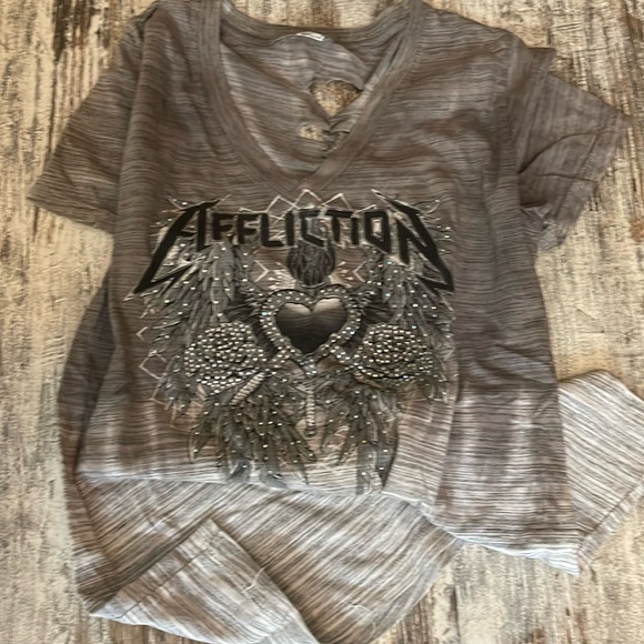 Affliction Tops - Affliction Women’s Shirt. Size Small.